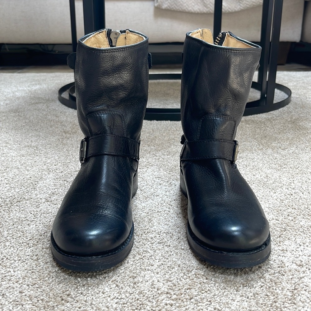 Frye boots - Picture 1 of 6